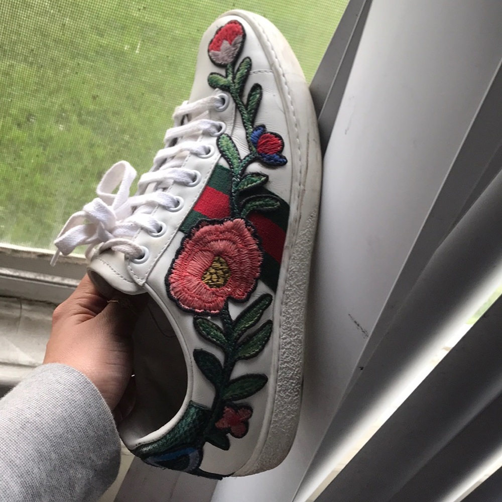 Gucci shoes size 6.5 AUTHENTIC